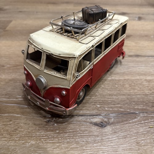 Metal red camper - metal,