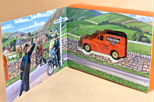 Lledo yorkshire tea volkswagen - lledo,