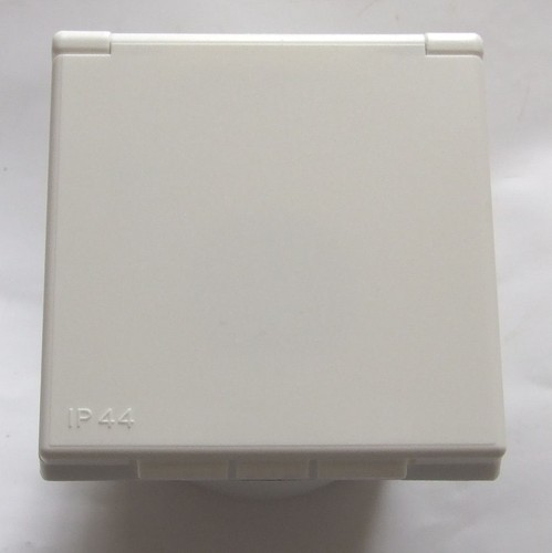 Mains 230v 16a flush - 230v, up